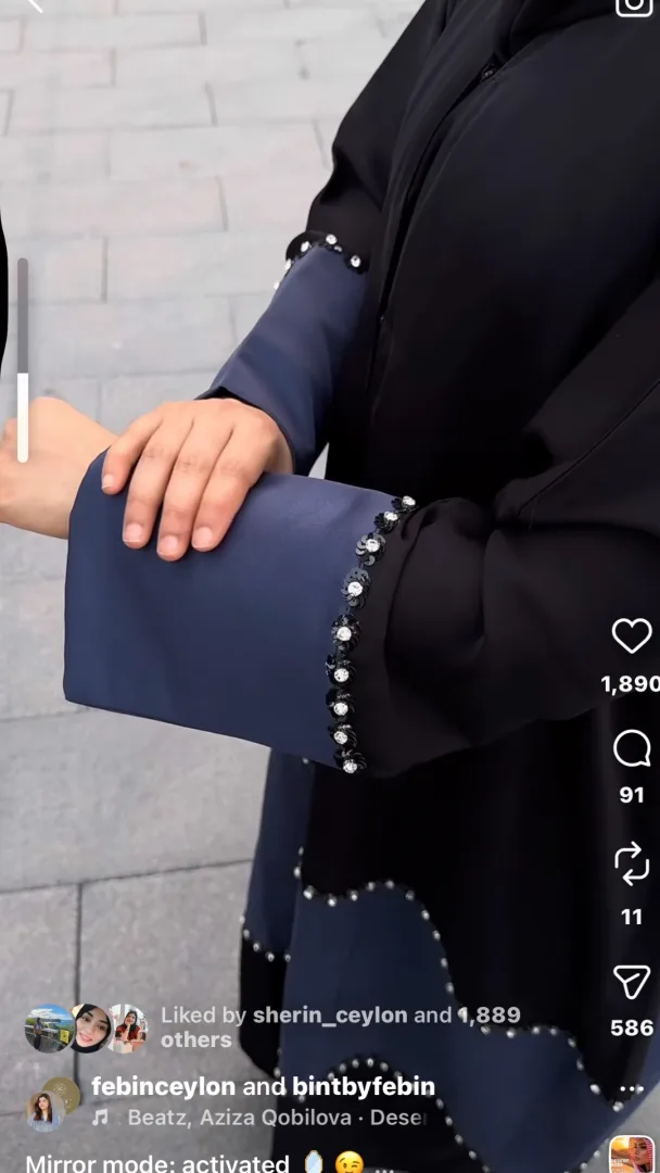 NAVY FLOWERS